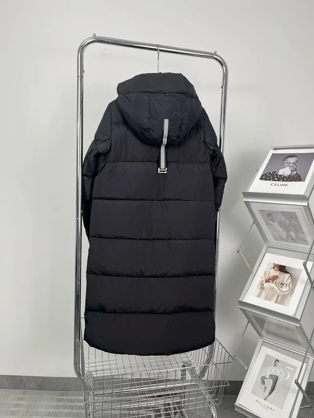 Canada Goose Down Jackets Hooded puffer product detail image 32