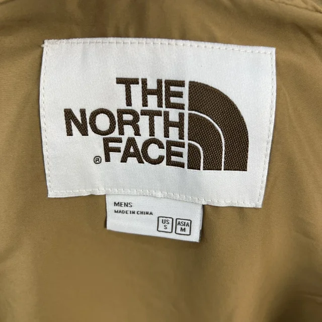 The North Face Jackets Multi-pocket hooded jacket product detail image 24