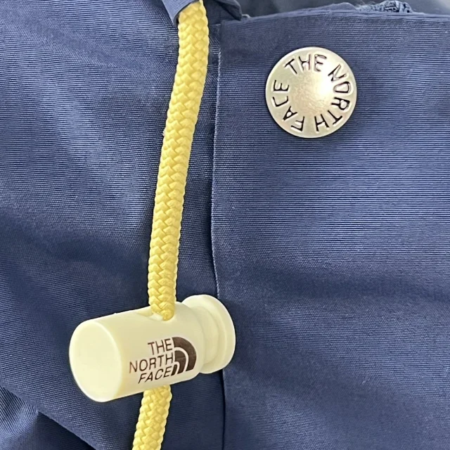 The North Face Jackets Multi-pocket hooded jacket product detail image 15
