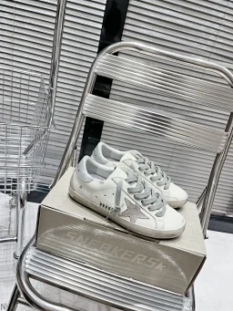 thumbnail for link2 Deluxe Brand Snerkers Series GGDB-New Small Dirty Shoes 2WF01