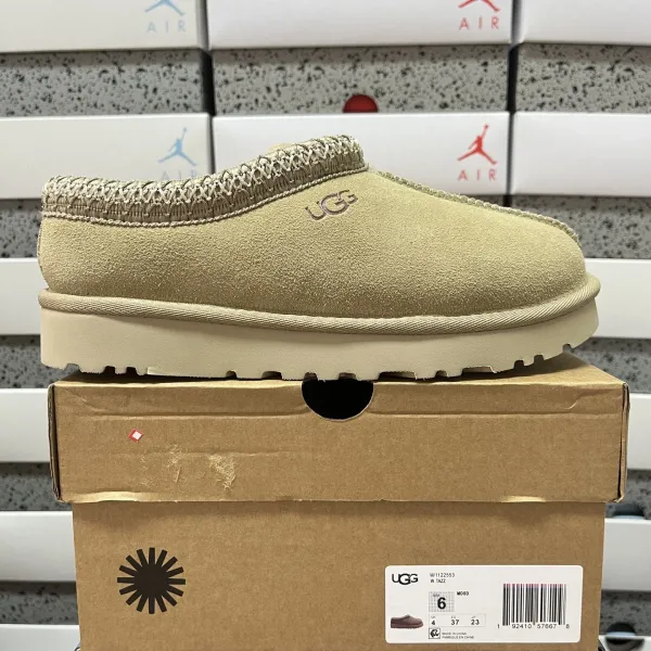 UGG W Tazz Beige Suede Slipper - 1