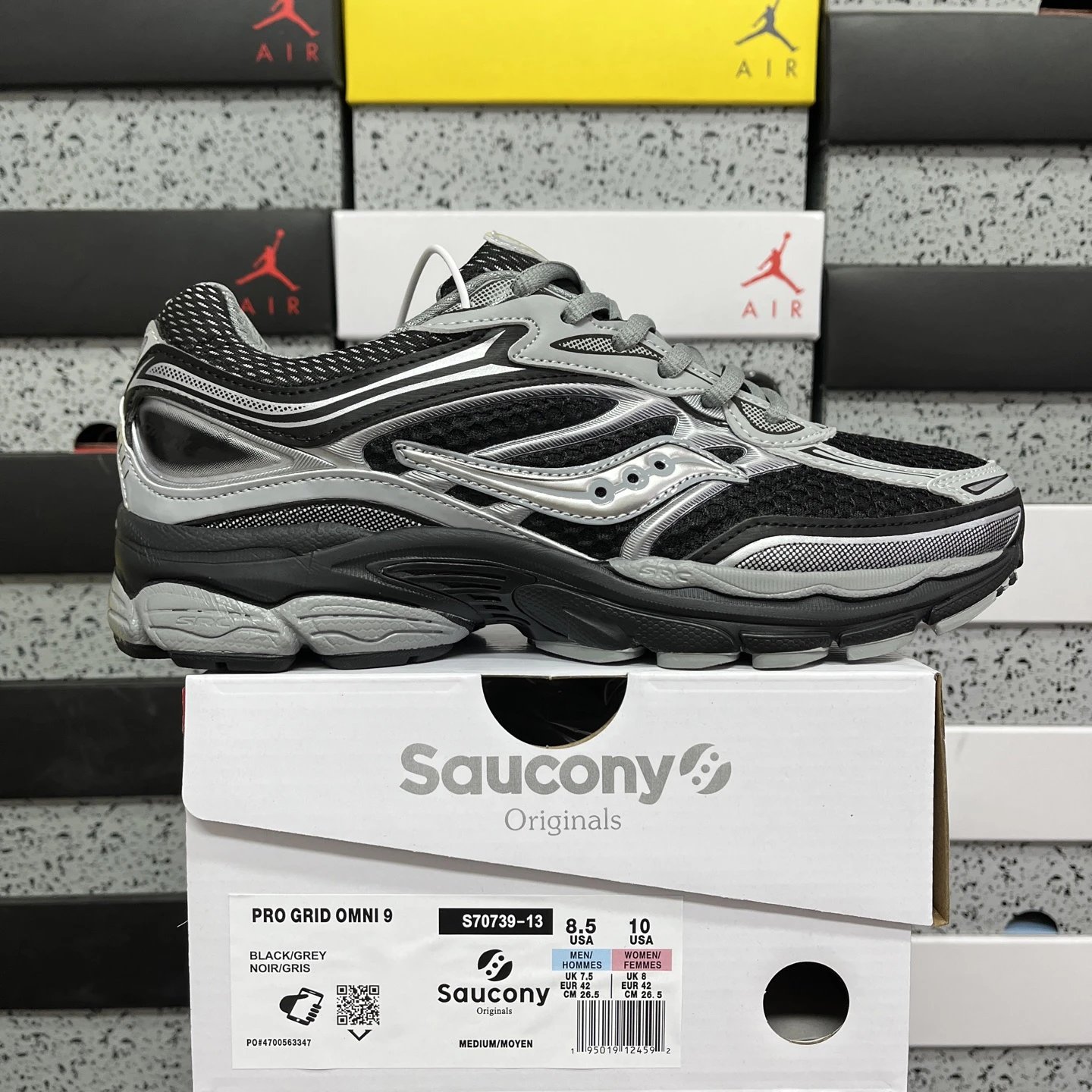 S70739-13 (36-45) Black Grey Silver