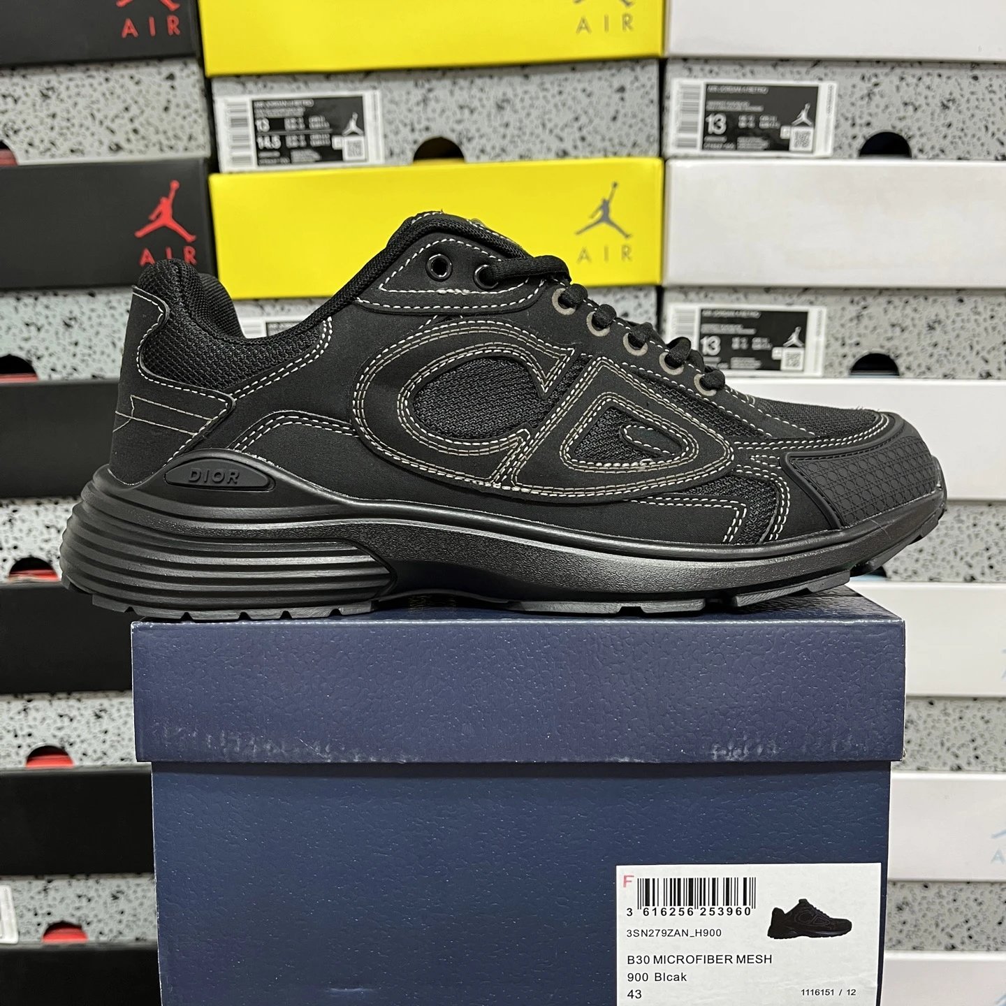 Stone Island Black H900