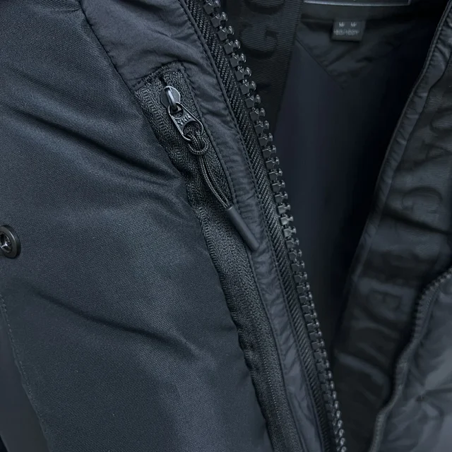 Canada Goose Down Jackets Hooded puffer product detail image 10