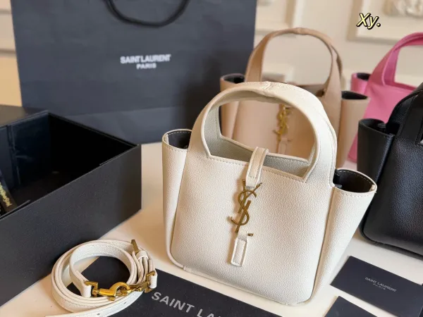 Saint Laurent Le 5 À 7 Mini Bag Off-White Grained Leather Handbag - 1
