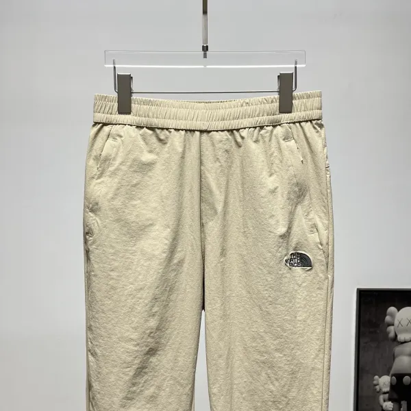 The North Face Standard Fit Lightweight Pants Black - 9