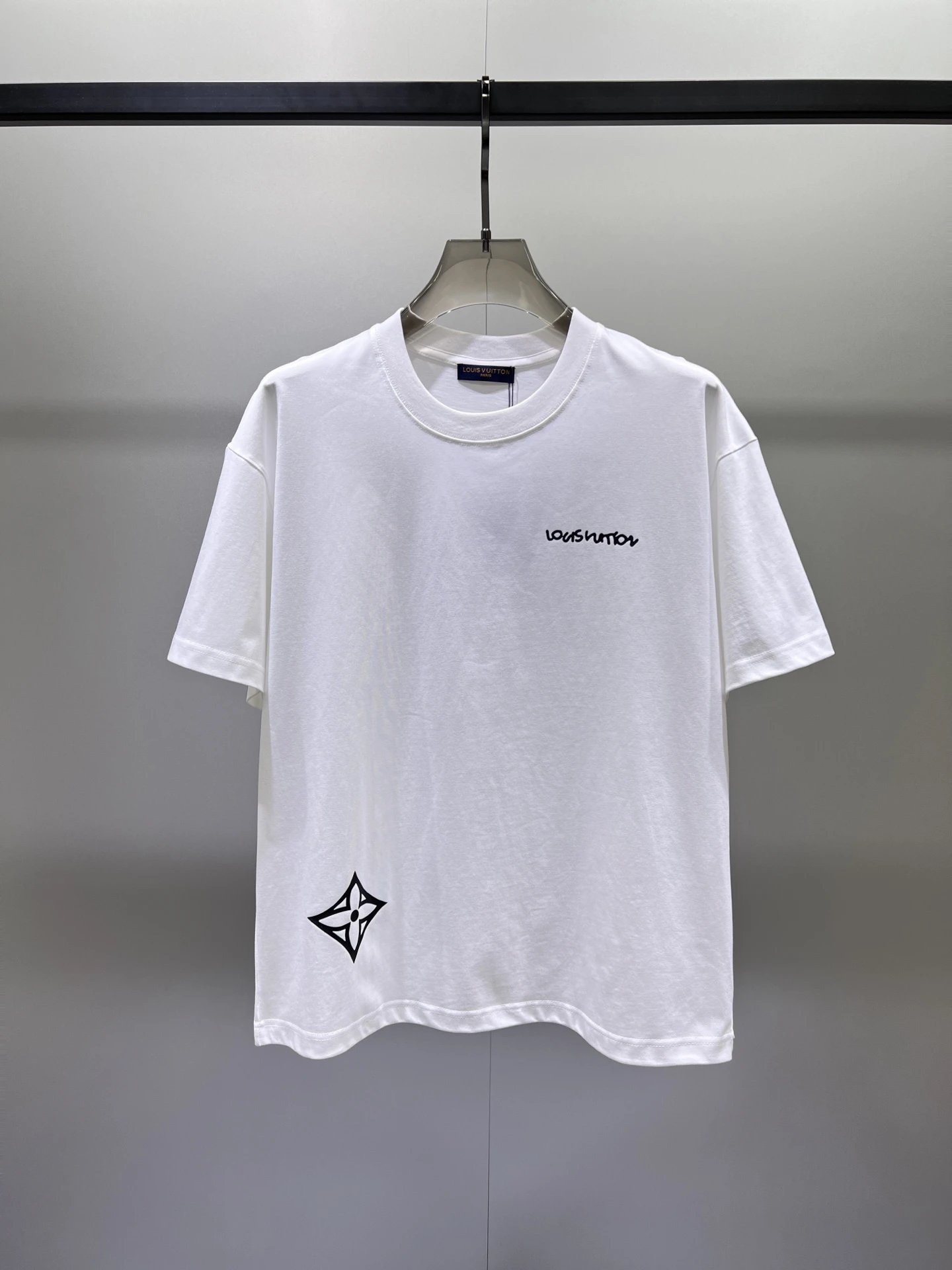 Louis Vuitton Bold Logo Black T-Shirt - 24