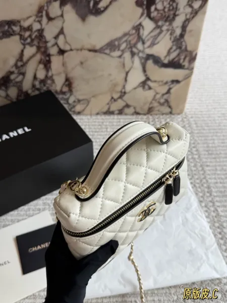 Chanel Mini Vanity Bag White Quilted Leather Handbag - 3