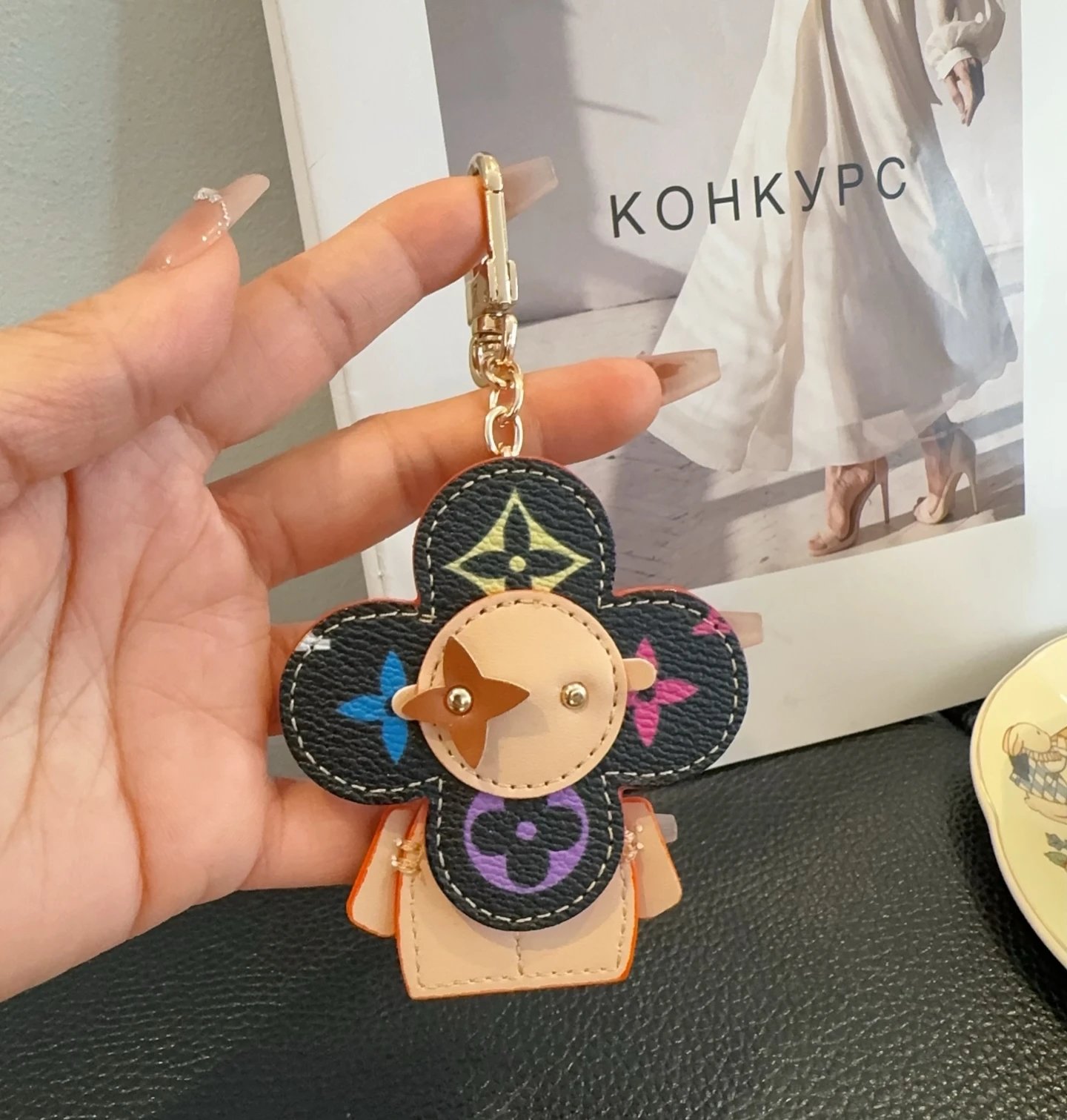 Louis Vuitton Monogram Multicolor Flower Charm Keychain Accessories - 6