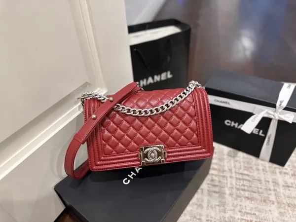 Chanel Boy Bag White Quilted Leather Chain Shoulder Bag - 34