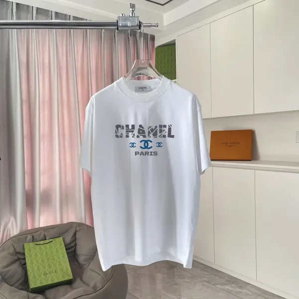 Chanel Graphic Logo White T-Shirt - 1