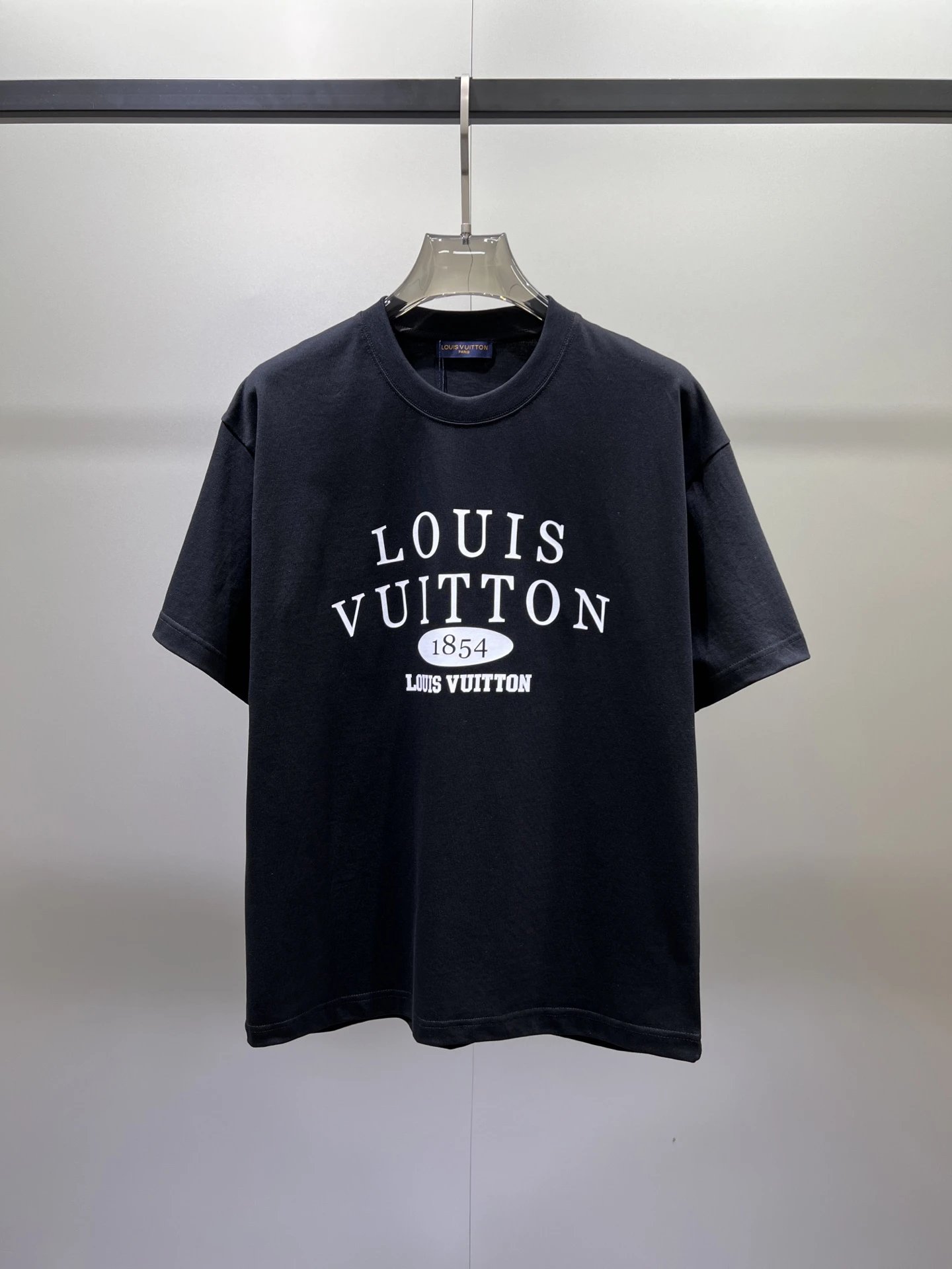 Louis Vuitton Bold Logo Black T-Shirt - 27