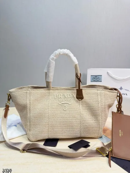 Chanel Boy Bag White Quilted Leather Chain Shoulder Bag - 17