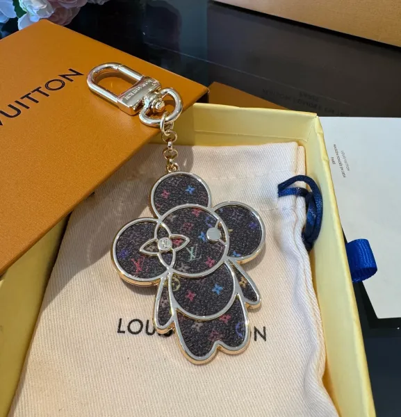 Louis Vuitton Monogram Multicolor Flower Key Holder Accessories - 5