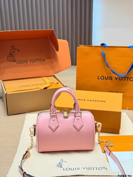 Louis Vuitton Speedy 20 Ostrich Pink Handbag - 1
