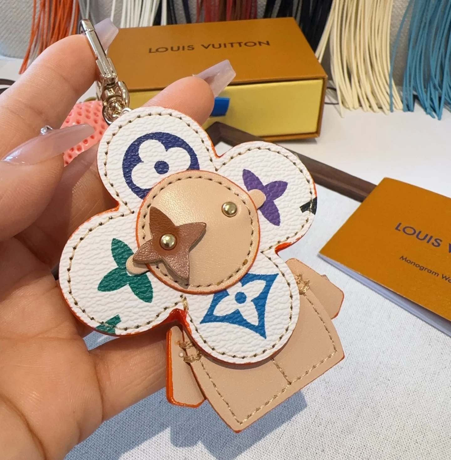 Louis Vuitton Monogram Multicolor Flower Charm Keychain Accessories - 9