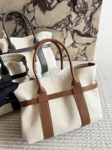 Chanel Mini Vanity Bag Beige Suede and Black Quilted Leather Handbag - 31