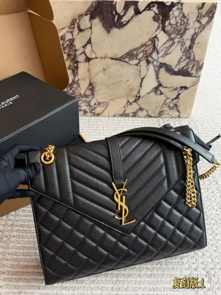 Chanel Mini Vanity Bag Beige Suede and Black Quilted Leather Handbag - 40