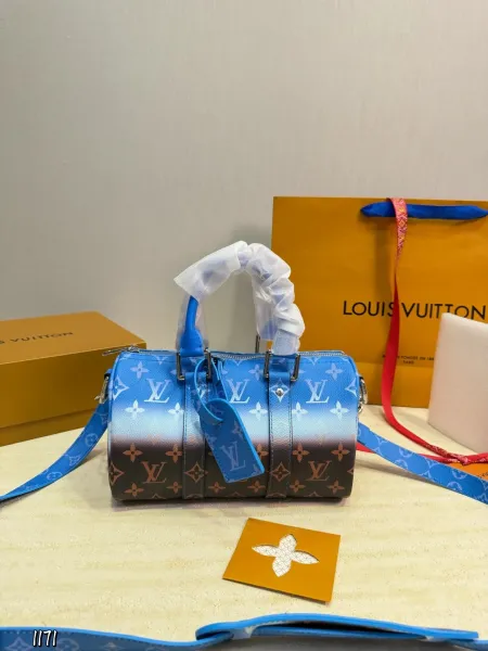 Design Moynat M Bag Green Monogram Tote Bag - 17