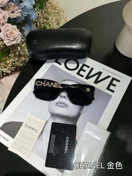 Chanel Black Acetate Cat-Eye Sunglasses with CC Chain Detail - 13
