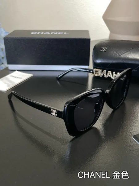 Chanel Black Acetate Cat-Eye Sunglasses with CC Chain Detail - 16