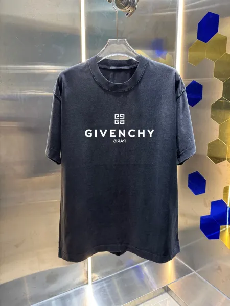 Givenchy Logo Print Washed Black T-Shirt - 1