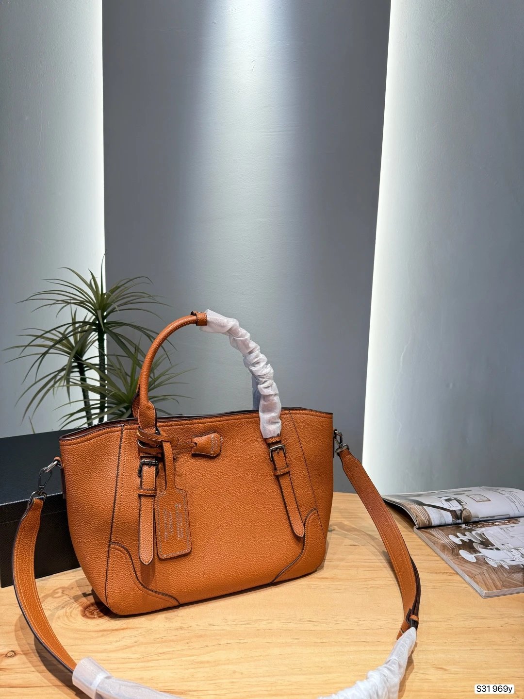 Design Moynat M Bag Green Monogram Tote Bag - 39