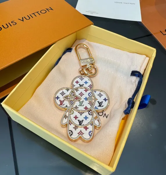 Louis Vuitton Monogram Multicolor Flower Key Holder Accessories - 8