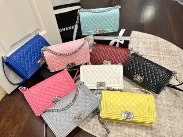 Chanel Boy Bag White Quilted Leather Chain Shoulder Bag - 30