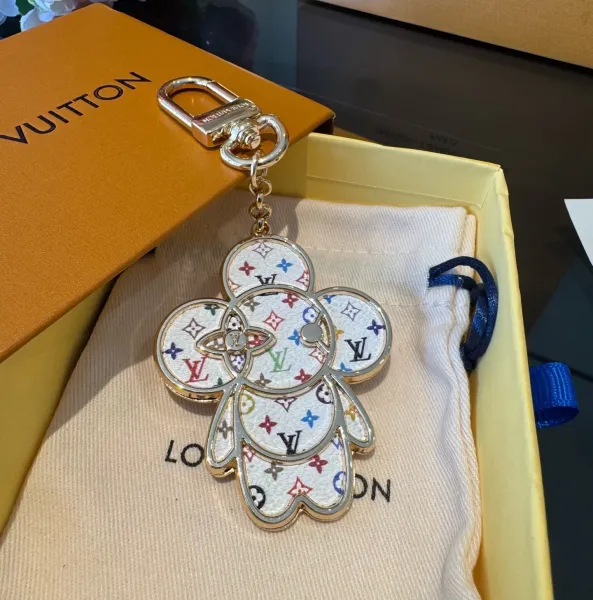 Louis Vuitton Monogram Multicolor Flower Key Holder Accessories - 11