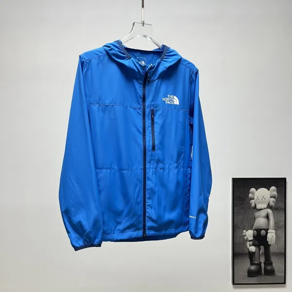 The North Face Windwall Hooded Jacket Black Outerwear - 7