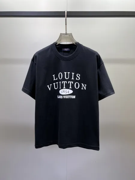 Louis Vuitton Archival Logo Print Black T-Shirt - 1