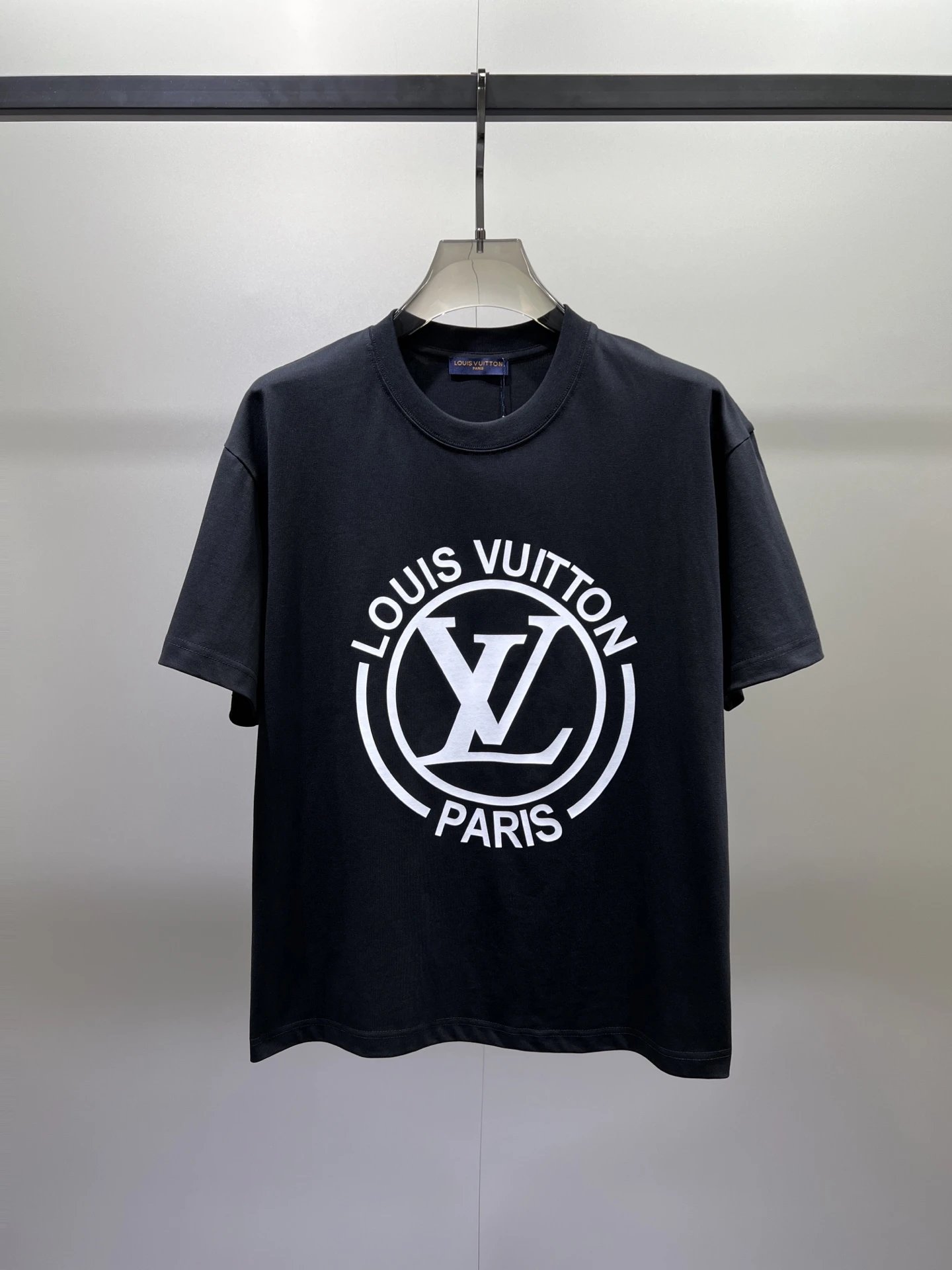 Louis Vuitton Bold Logo Black T-Shirt - 19