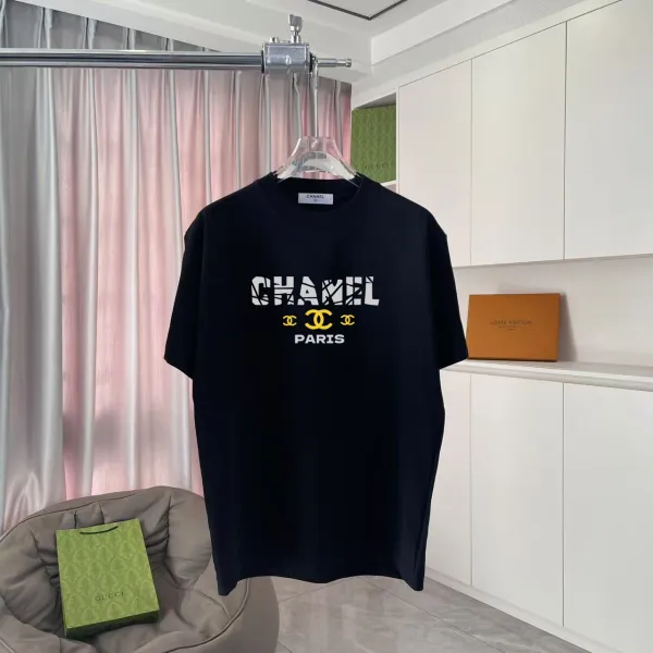 Chanel Graphic Logo Black T-Shirt - 1