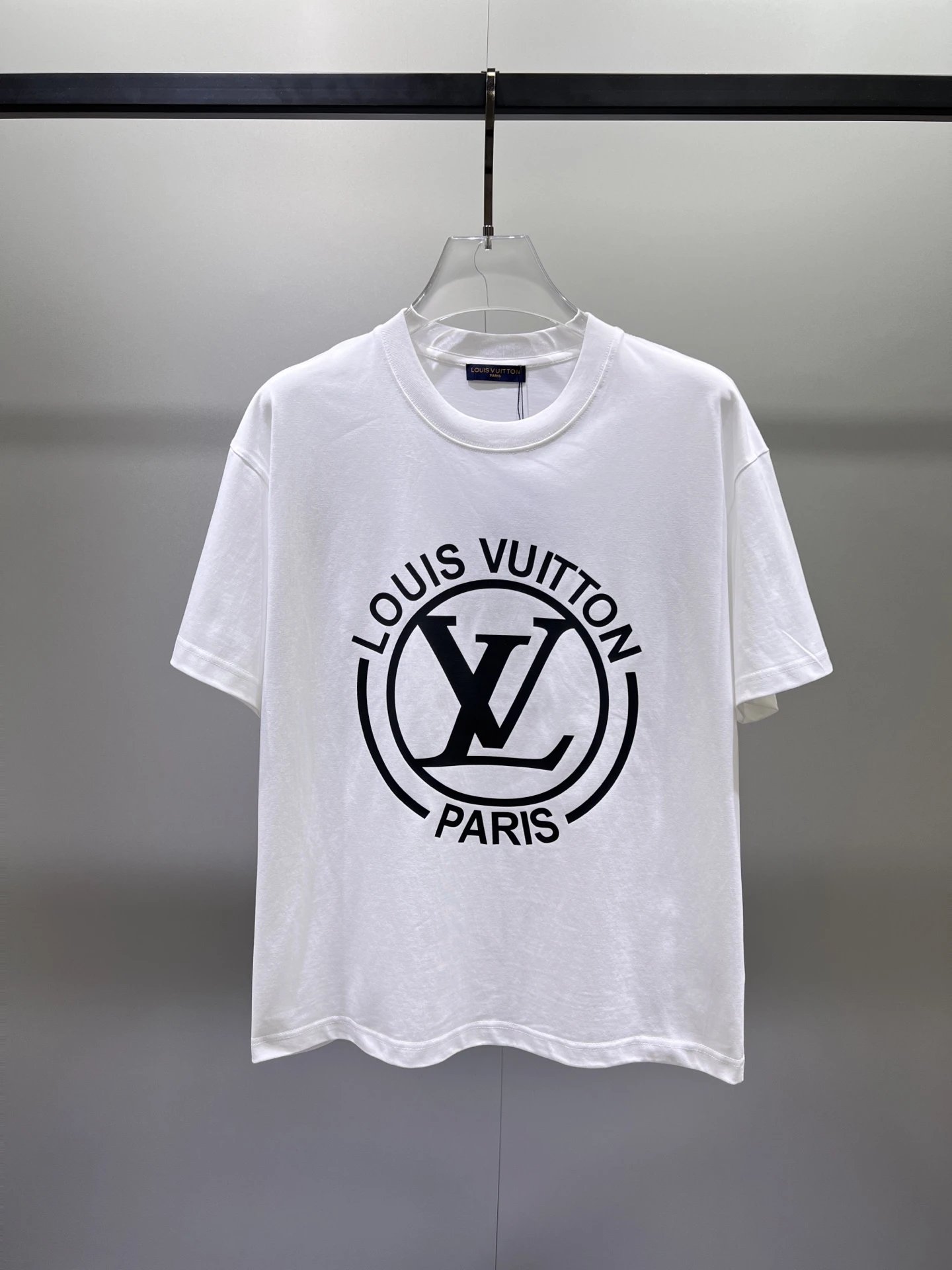 Louis Vuitton Bold Logo Black T-Shirt - 20