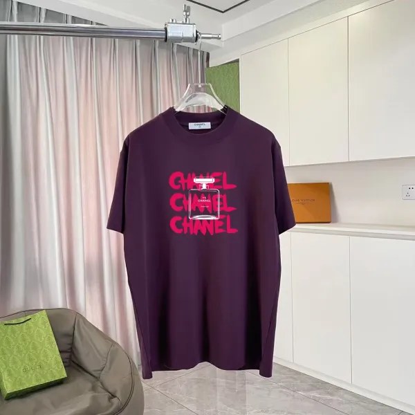 Chanel Logo Graphic T-Shirt Mint Green T-Shirt - 14