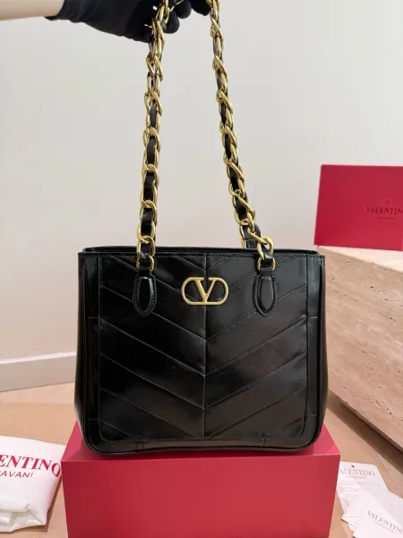 Valentino Garavani VLogo Chain Tote White Handbag - 5