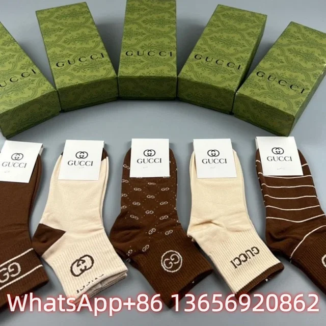 Burberry Socks Logo Crew product detail image 6