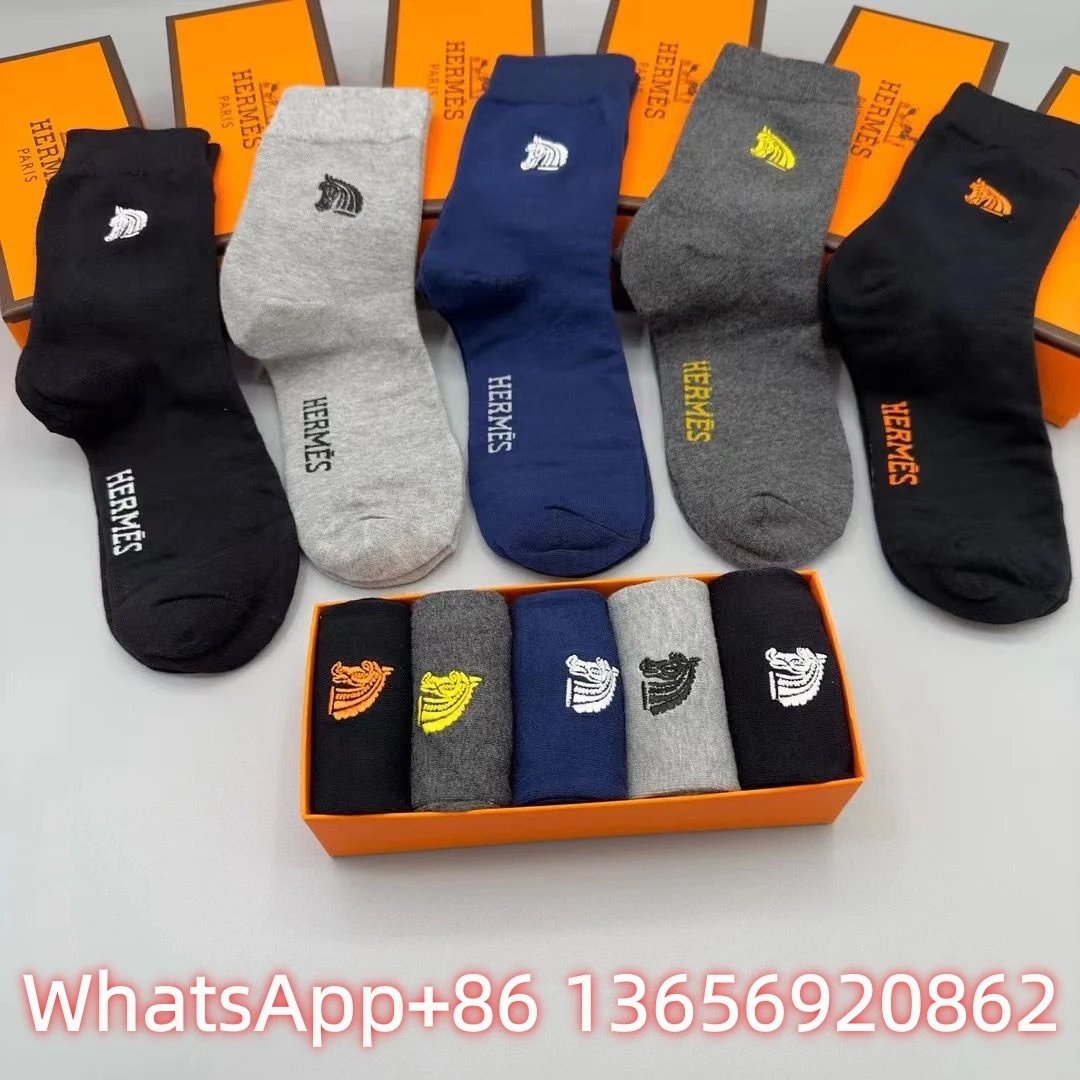 Burberry Socks Logo Crew — H 6(10 Double-2 box)