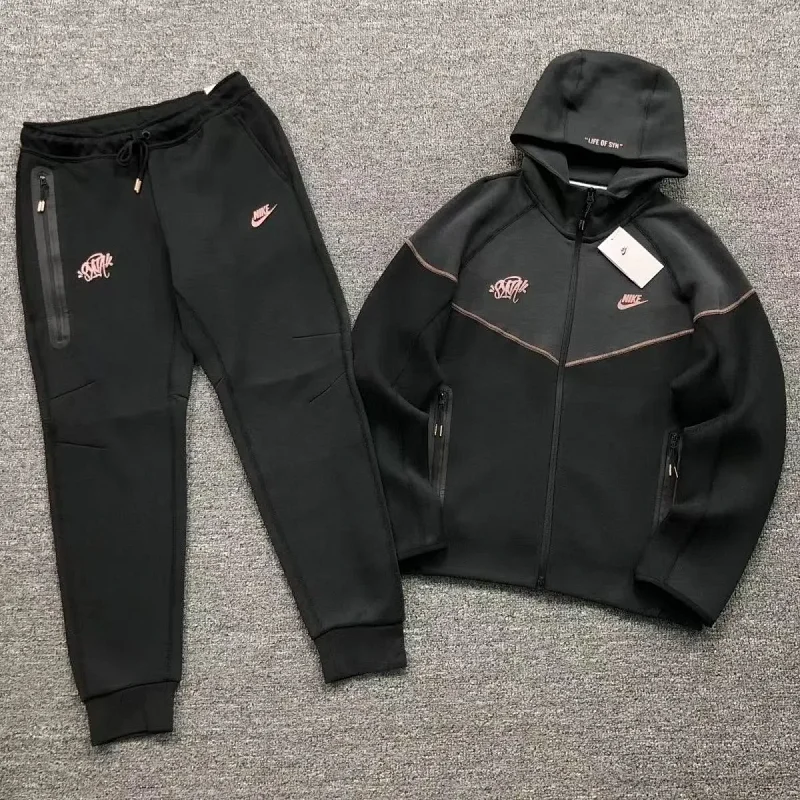 Syna World x Nike 套装