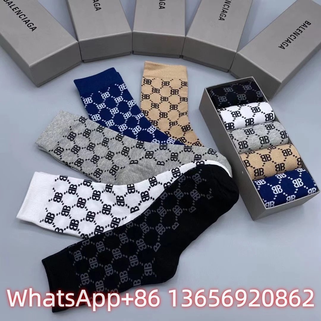 Burberry Socks Logo Crew — BB 2(10 Double-2 box)