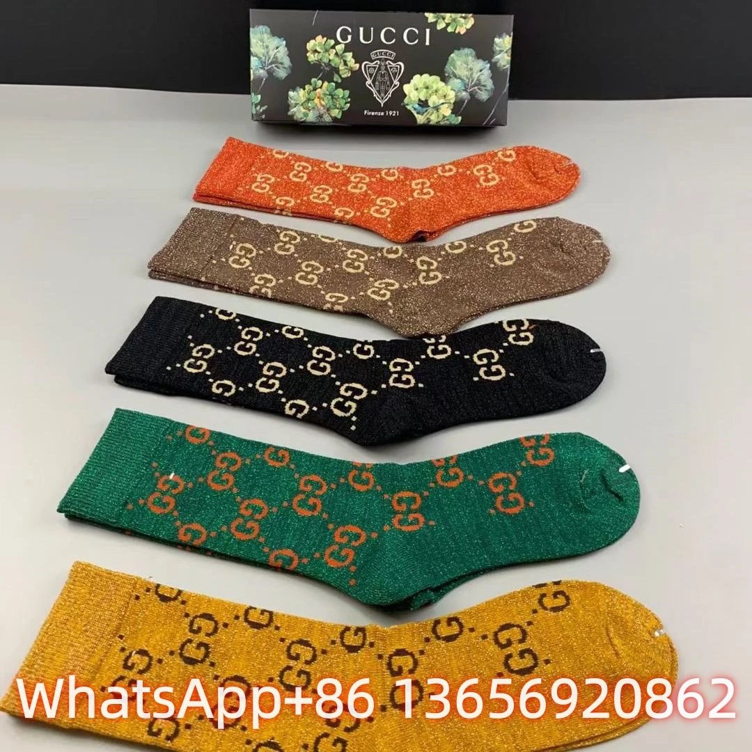 Burberry Socks Logo Crew — G 1(5 Double-1 box)