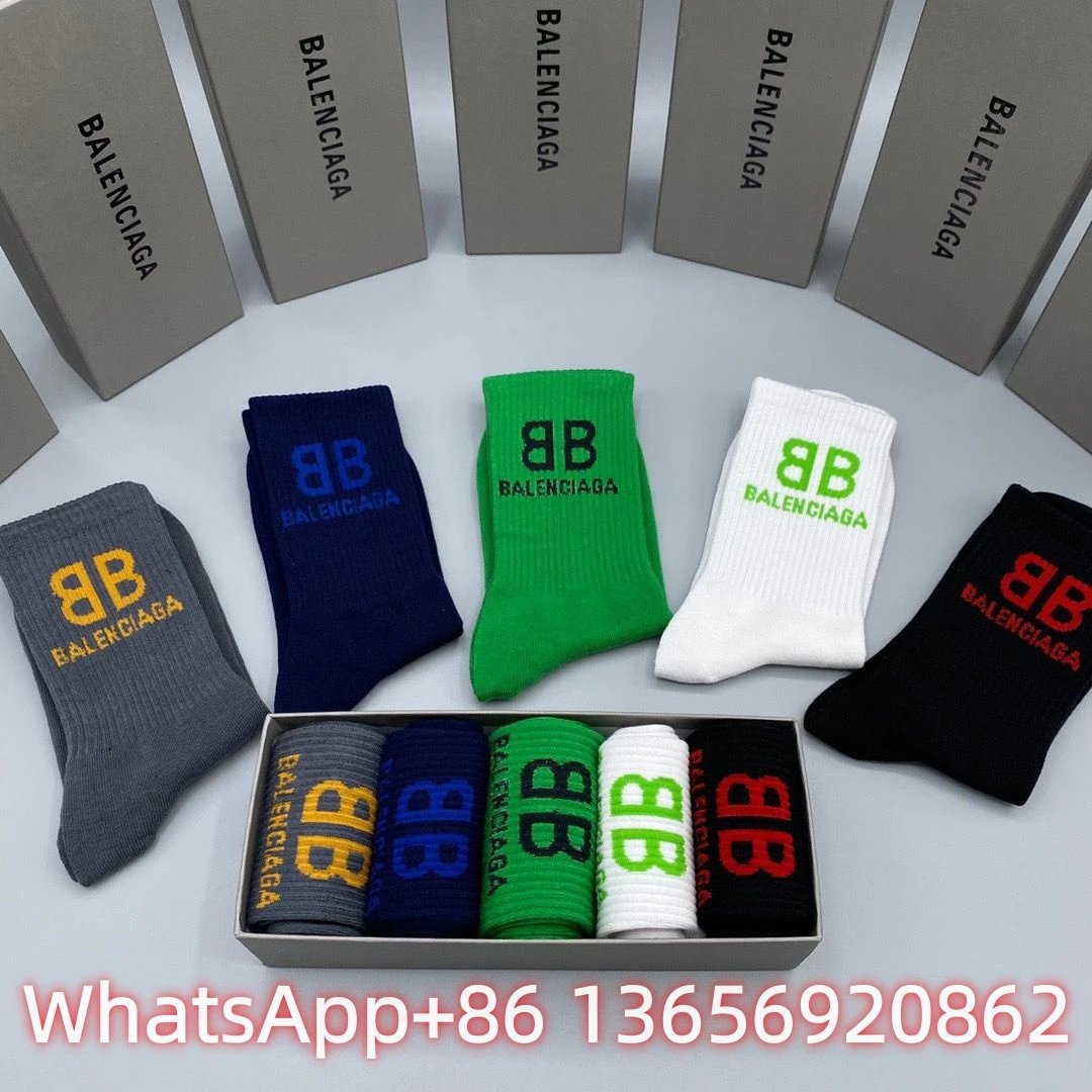 Burberry Socks Logo Crew — BB 4(10 Double-2 box)