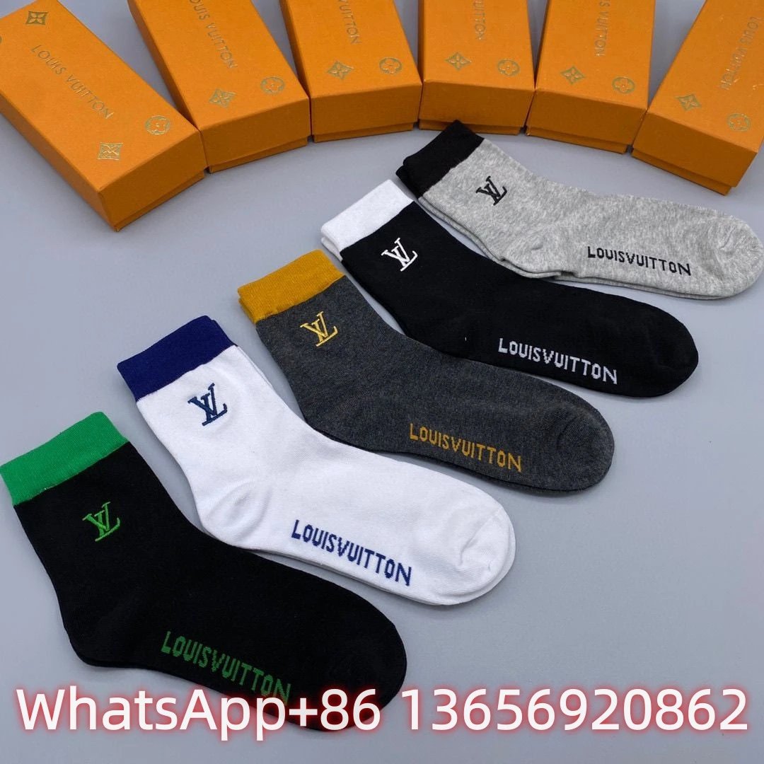 Burberry Socks Logo Crew — L 1(5 Double-1 box)