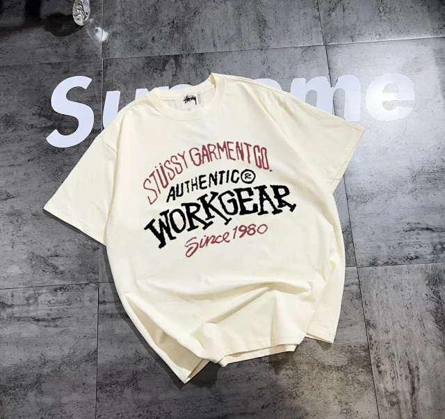 Stüssy T-Shirts Graphic logo print product detail image 13