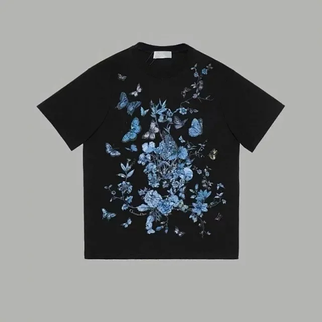 Dior T-Shirts Short-sleeve logo graphic product detail image 10