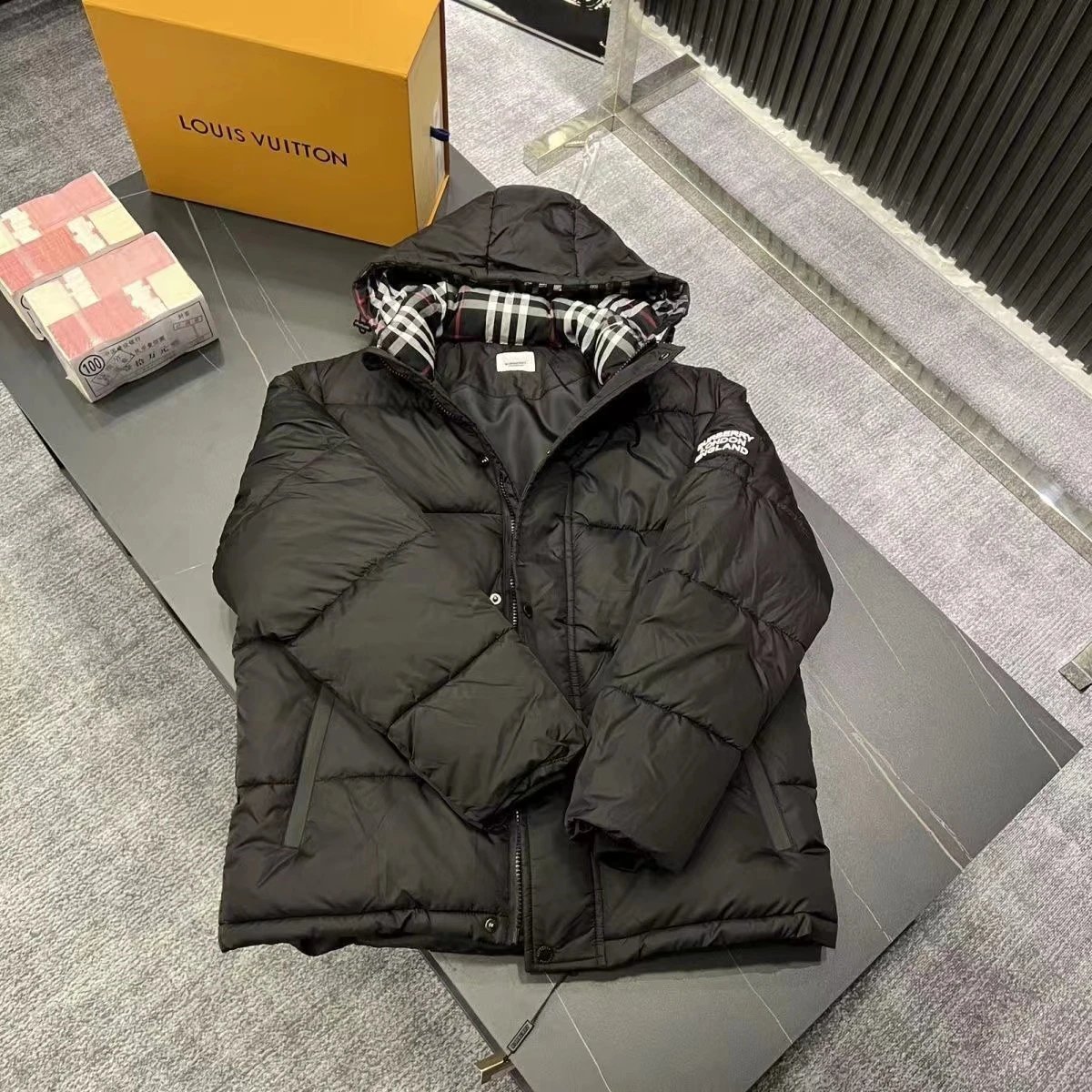1 SKU image