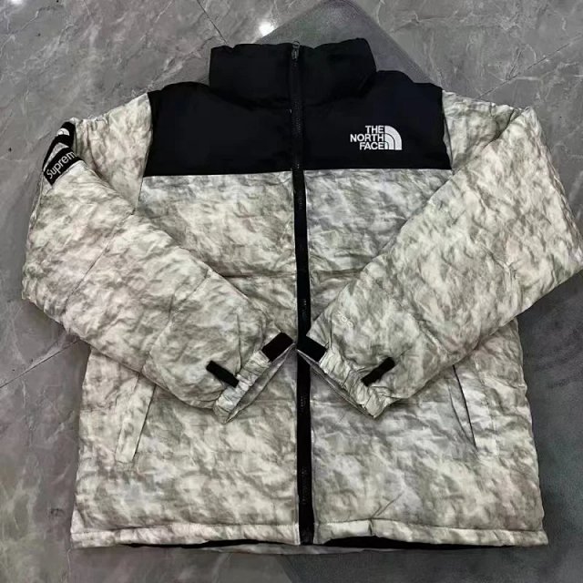 The North Face down jacket: seller detail photo 12