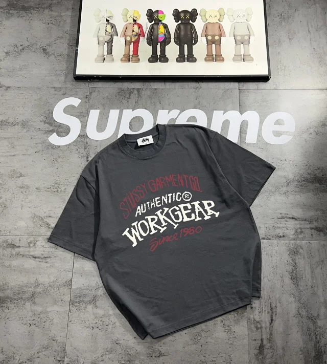 Stüssy T-Shirts Graphic logo print product detail image 12
