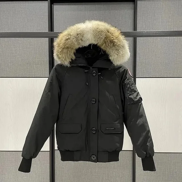 Canada Goose Down Jackets Fur-Trim Hood Four-Pocket Parka product detail image 10